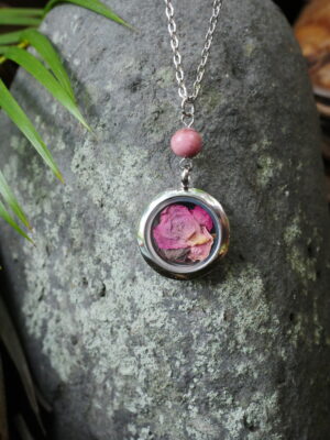 Collier Amour - médaillon argenté