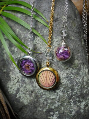 Ensemble colliers connexion avec Bauhinia Purpurea