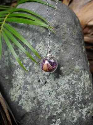 collier sphère argenté connexion