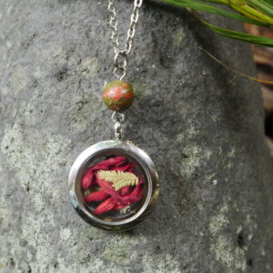 collier médaillon argenté nouveau départ