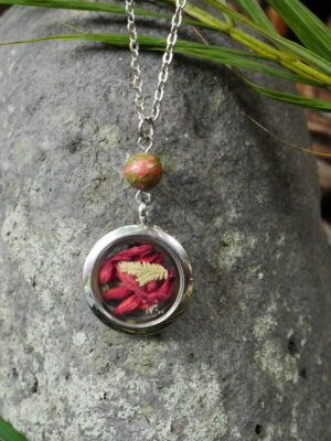 collier médaillon argenté nouveau départ