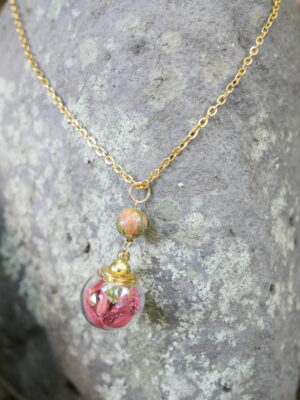 collier sphère doré nouveau départ