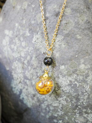 Collier protection - sphère doré – Image 2